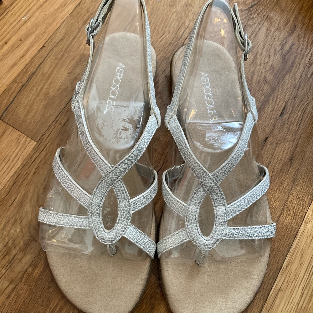 Aerosoles Chlueless silver vegan sandal size 6.5